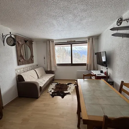 Super Sauze Pied Des Pistes * Enchastrayes