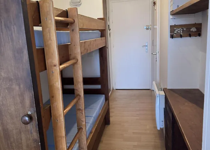 Super Sauze Pied Des Pistes Enchastrayes