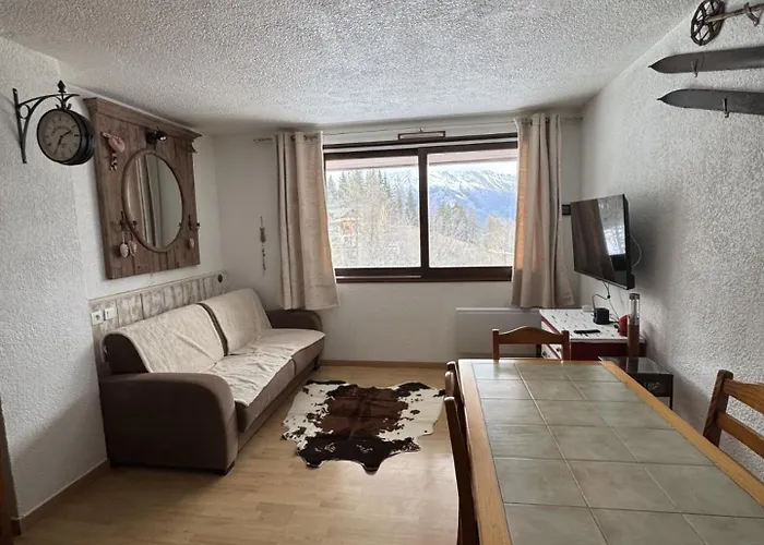 Super Sauze Pied Des Pistes * Enchastrayes